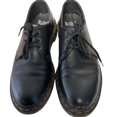 Dr Martens Womens  Size 6  Black  