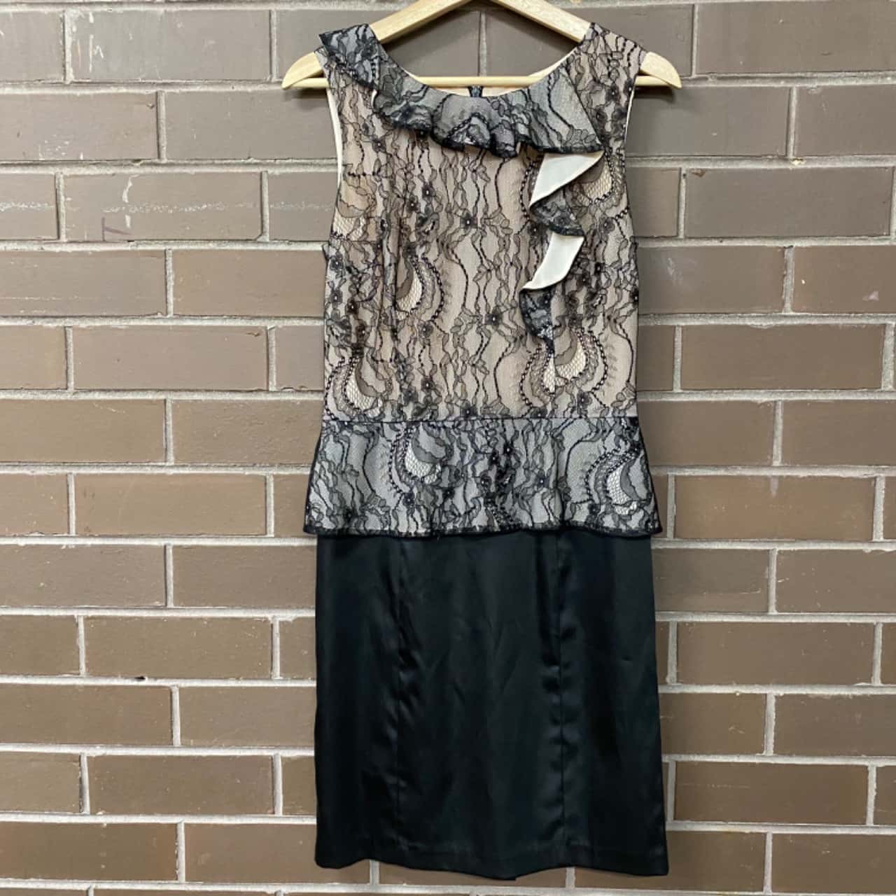 10852 Black Tassel Sleeve Lace Dress