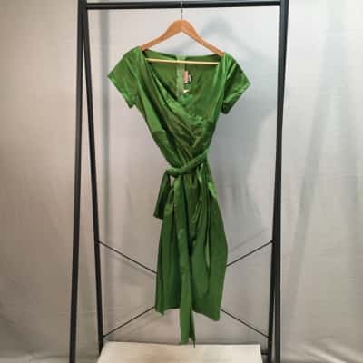 Pinup Couture - Vintage-inspired Dress in green - Size M - NWT