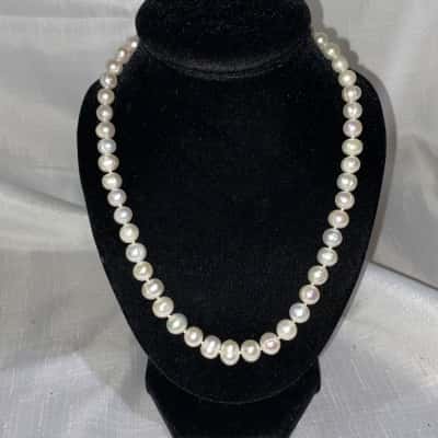  SINGLE STRAND FRESHWATER PEARL Necklace 