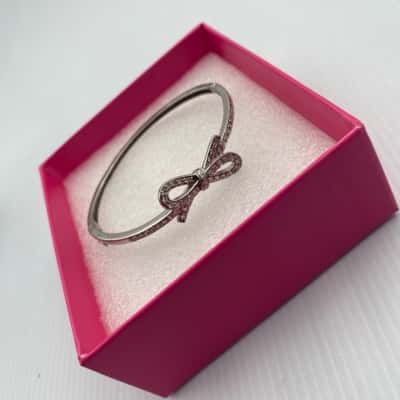  Womens Silver Pave Bow Bangle 