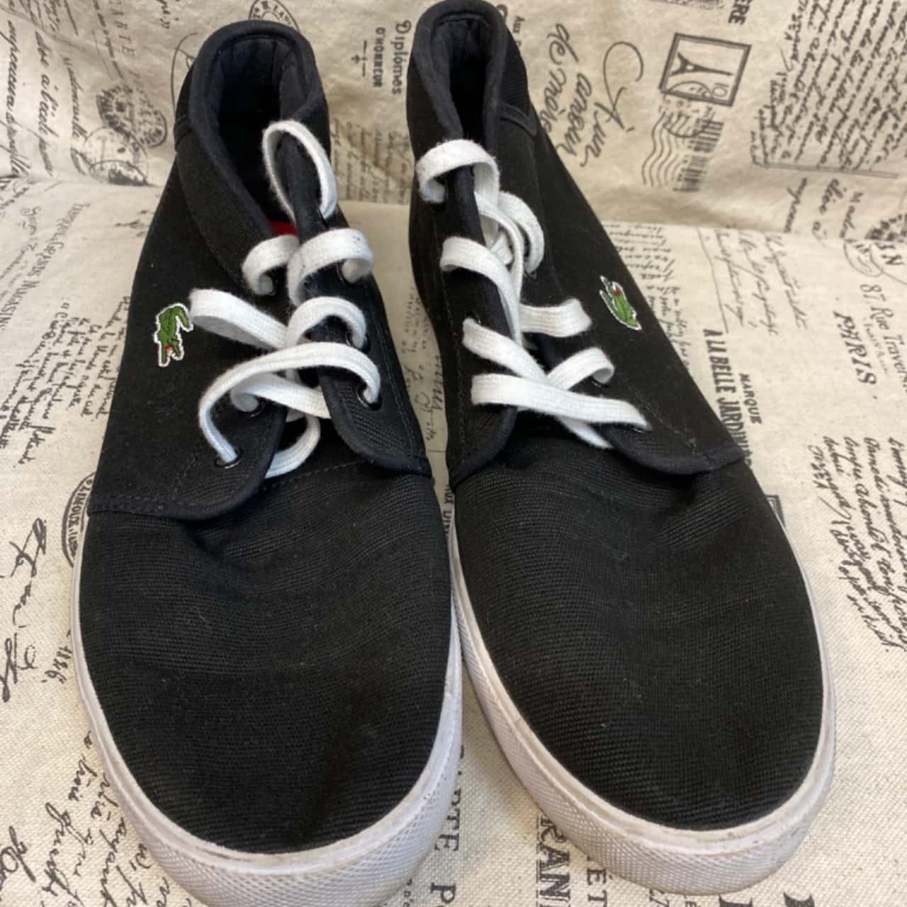Lacoste Mens Size 9 Black / White (s)