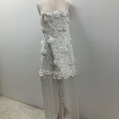 Sheike Floral Lace Fringe Size 12 Cocktail Dress White 