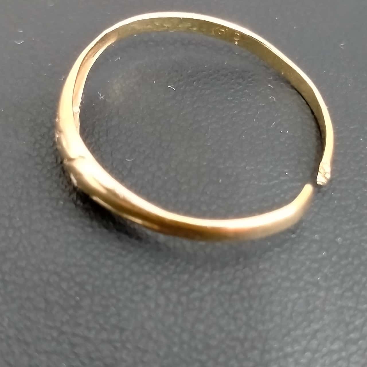 Womens Ring 375 Gold (s)