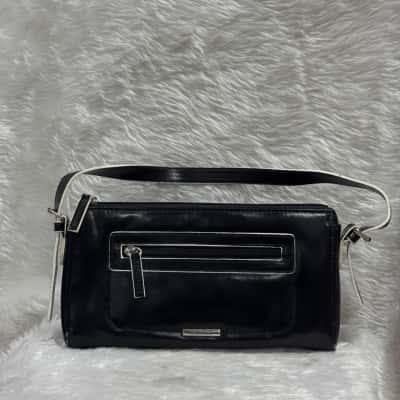Diana Ferrari Womens Black  / White 