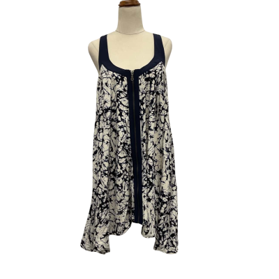 Seduce Womens  Size 8 Blue / White Silk Asymmetrical dress 