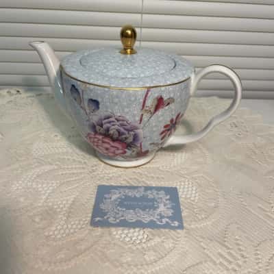 Wedgewood - Cuckoo Tea Story - Tea Pot - Unused new in Box