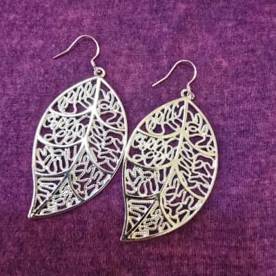  Womens Earrings Silver Leaf - as new