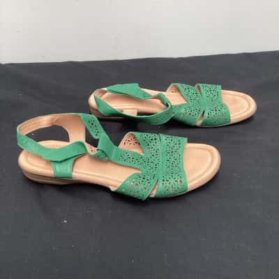 Diana Ferrari Women's  Size 41 Green sandals