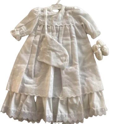Baby christening dress with bonnet