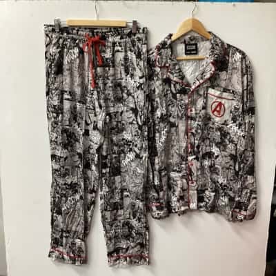 Marvel  Avengers Mens pyjamas  Size L G