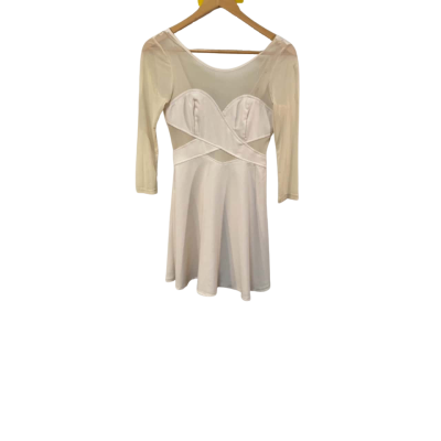 BNWT Blossom Womens  Size 8 White Dress