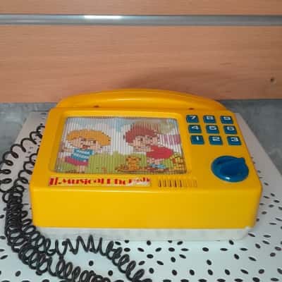 Vintage musical Phone Telephone Music Box toy