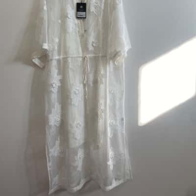 Decjuba Womens  Size 20 Midi Dress White 