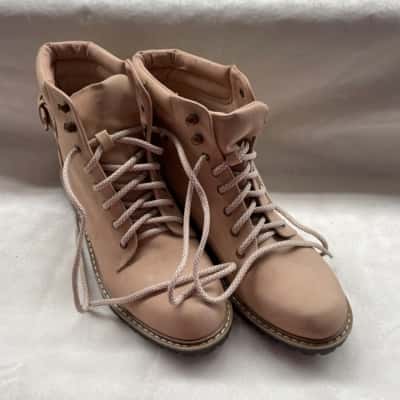 City Chic Women's Size 42 Lace-up Thick Tread Ankle Boots Nude - Brand New with Tags
