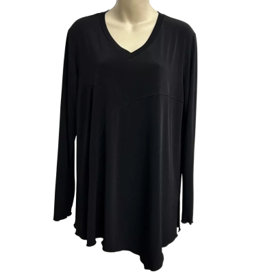 Line Twelve Womens Size L Long Black Top