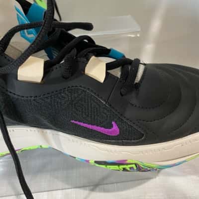 NIKE AIR DX4985 002 Zoom Freak 5 Basketball Shoes Black Giannis Antetokoumnpo  Size  UK12  