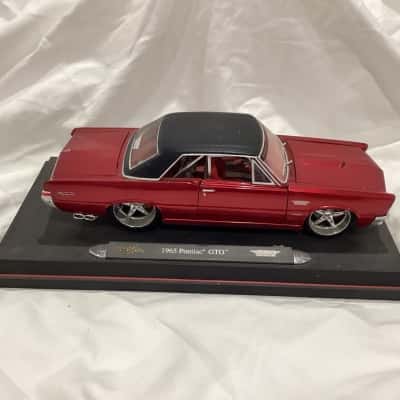 MAISTO  1965 Pontiac GTO Pro Rodz 