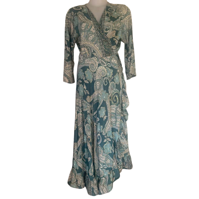 Cienna.   Paisley Green Wrap Dress.   Size L 