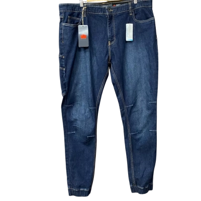 BNWT Mens Size 44/112R Blue Jeans