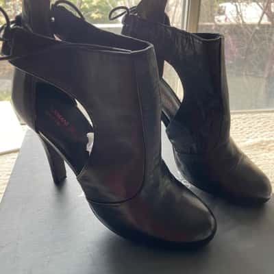 Armani Jeans Womens  Size 36 Ankle Boots Black  