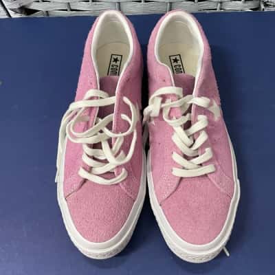 Converse Womens  Size 8 Pink Sneakers
