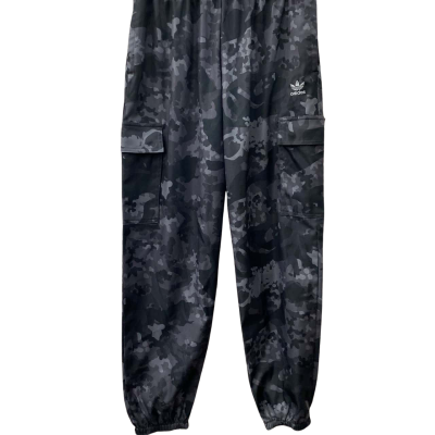 Unisex  Adidas size 12/14