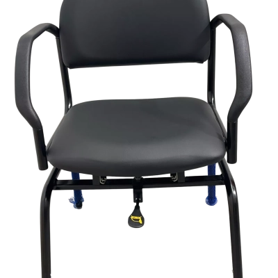 Revolution Chair 