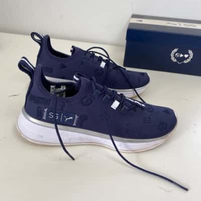 Puma Peacoat Metallic Silver Embroidery Quilted Runner Sneaker  Size 7 