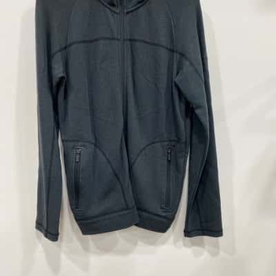 Kathmandu Mens  Size M Front Zipper Hooded Grey 