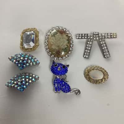 Mixed Lot Costume Brooches - Sparkle Plus!