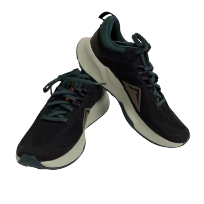 Nike Juniper Trail Womens  Size 6.5 Sneakers Black  / Green / Purple 