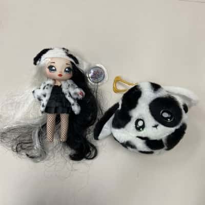 2020 MGA Entertainment - Na! Na! Na! Surprise - Series 3 - Dottie DeMil Doll 7" - with Plush Pom Purse