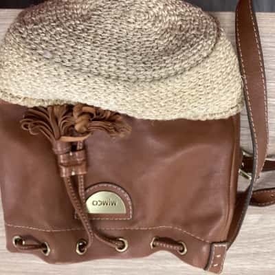  Women’s Shoulder bag