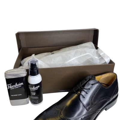 Florsheim Mens  Size 7 Dress shoes Black  