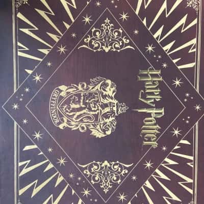 Harry Potter Gryffindor Deluxe Stationery Set 