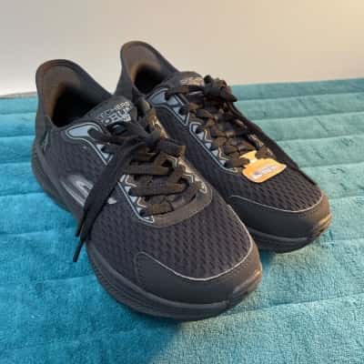  Kids SKECHERS Black Laceups US 5 UK 2 EUR 35