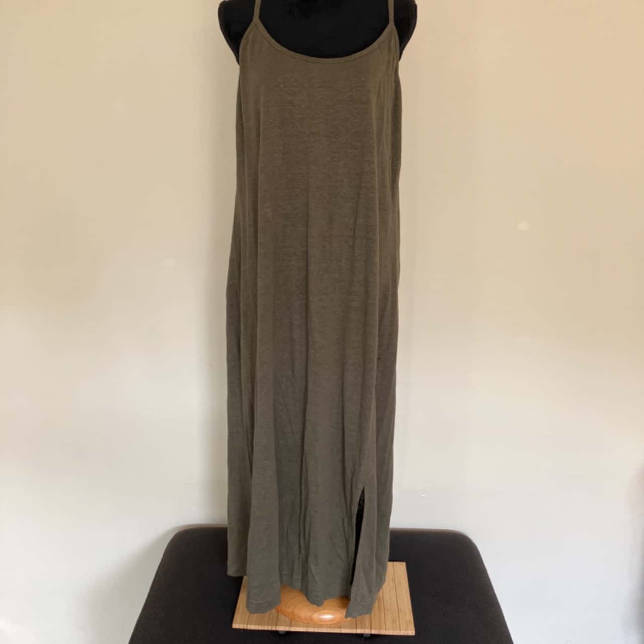 Country Road Women's Slip Dress Deep Sage Size XL Casual (s) - New With  Tags | Salvos Stores