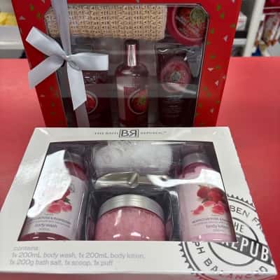 X2 Body wash & lotion packs - NEW STILL IN PACKAGING 