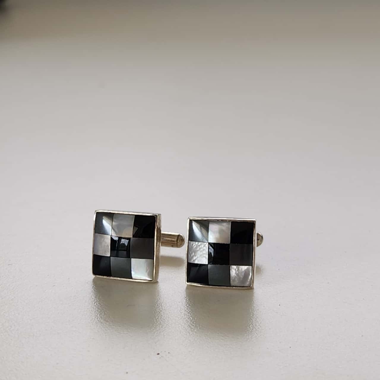 VIILOCK Mother Of Pearl Cufflinks - Onyx Stripe Design Men's Formal Cuff Links