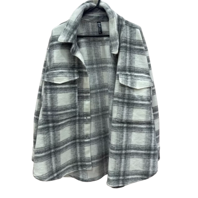 Edited  Size 18 Grey/White Coat 