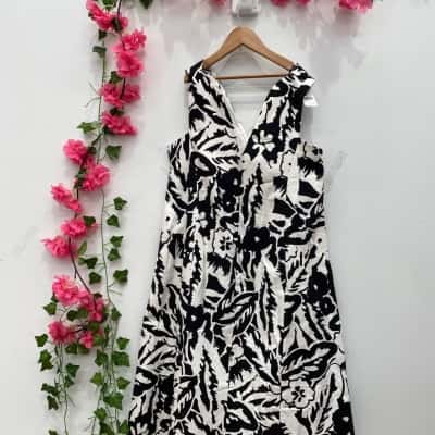Veronica Maine Womens  Size 10 Sleeveless Dress  Black  / Floral / White 