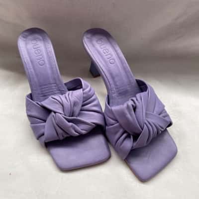Bueno Gorgeous Lilac Kitten Heeled Womens Leather Mules Size 39 