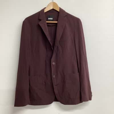 BOSS Mens  Size 36R (US) Size 48UK Maroon Dressletic Sports Jacket and matching pants (Us Size 32R UK48)