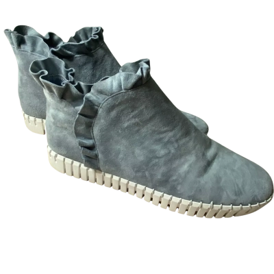 Django & Juliette Grey Suede Ankle Boots Size 40
