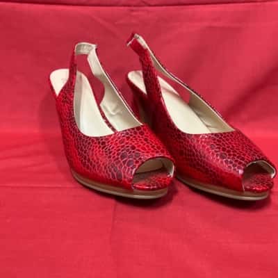 Shoe Envy Glossy Red Snakeskin-Embossed Slingback Shoes