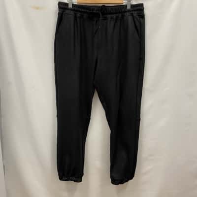 Decjuba Women's Track Pant Size L Black  