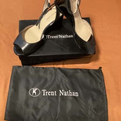 Trent Nathan low wedge sandal  Size 40 Black  