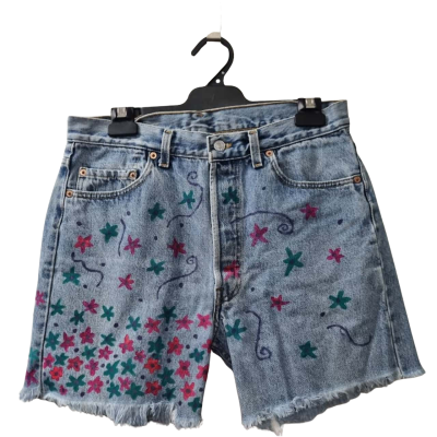 Levis Women's Size XL 502 Denim Shorts  