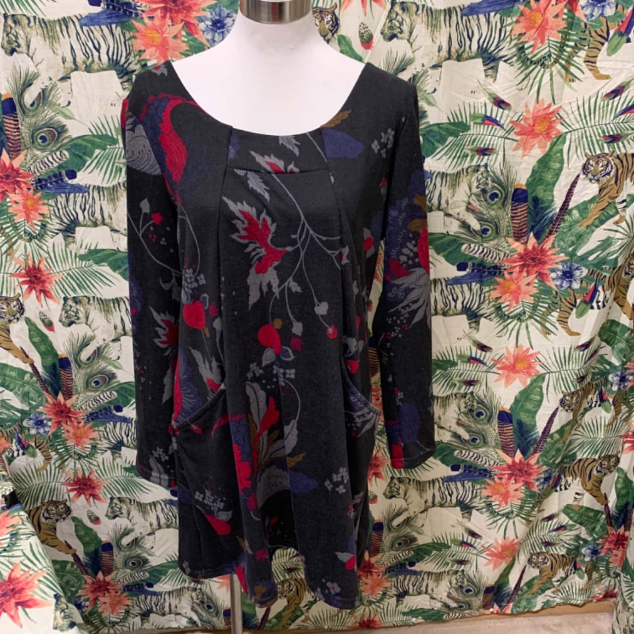 XL Long Sleeve Dress